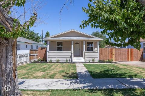 114 Tyler St, Taft, CA 93268 photo 1