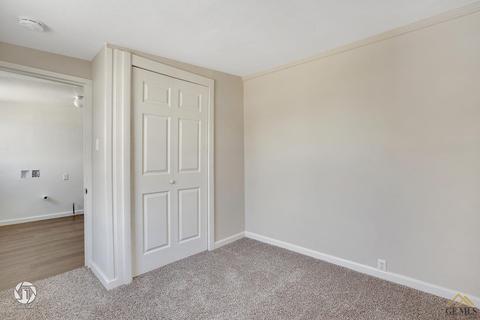 114 Tyler St, Taft, CA 93268 photo 22
