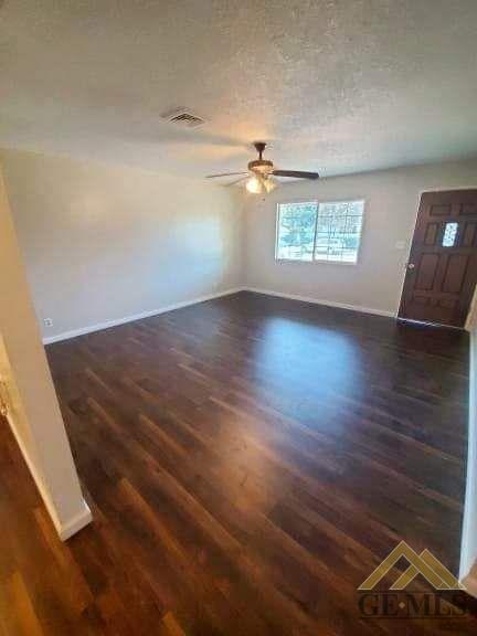 2301 Flower St, Wasco, CA 93280 photo 2