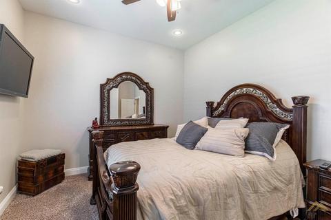 766 Pine Cone St, Shafter, CA 93263 photo 25