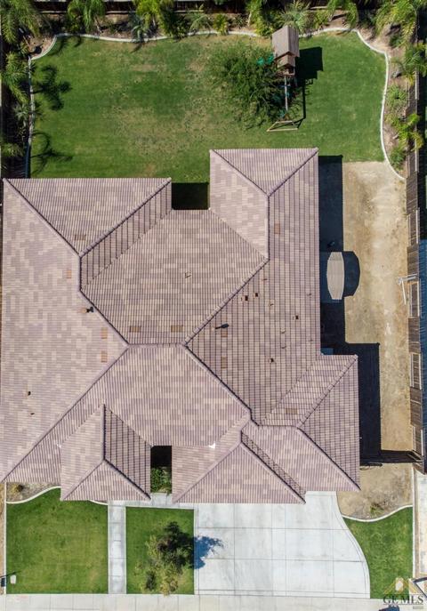 766 Pine Cone St, Shafter, CA 93263 photo 3