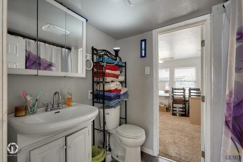 412 Buchanan St, Taft, CA 93268 photo 23