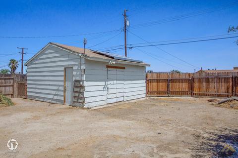 412 Buchanan St, Taft, CA 93268 photo 32