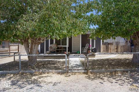 412 Buchanan St, Taft, CA 93268 photo 3