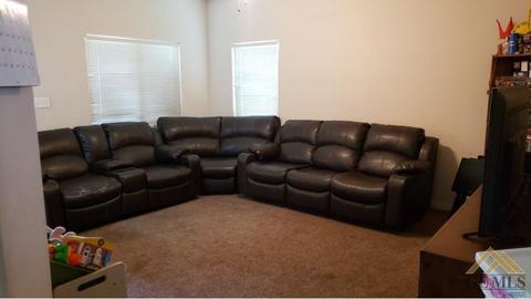 7208 Englefield, Bakersfield, CA 93307 photo 4