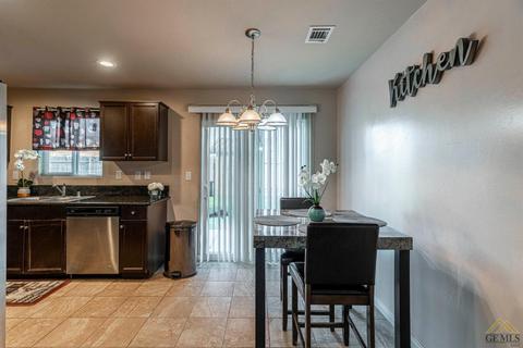 417 Aussie Ave, Bakersfield, CA 93307 photo 8