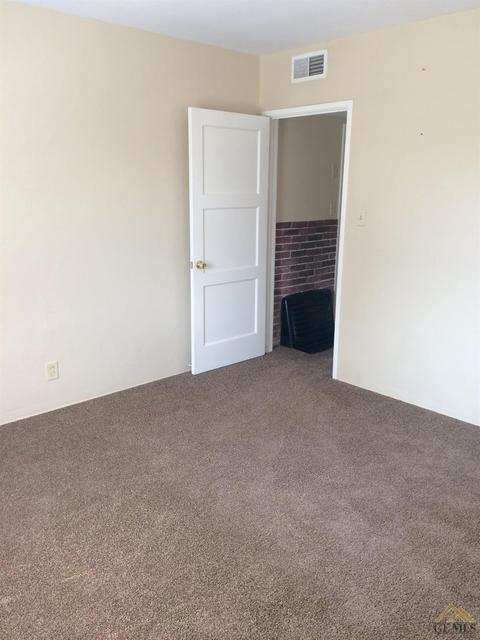 135 Wetherley Dr, Bakersfield, CA 93309 photo 13