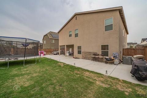 9104 Red Pine Ct, Shafter, CA 93263 photo 33