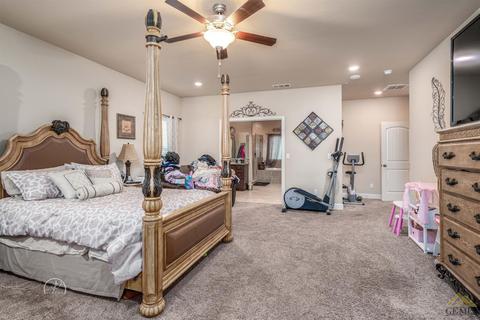 9104 Red Pine Ct, Shafter, CA 93263 photo 26
