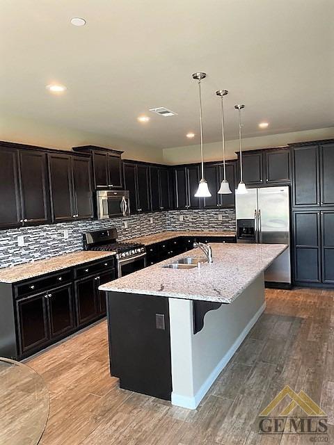 8916 Wolf River Ave, Bakersfield, CA 93312 photo 4