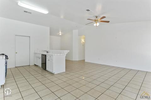 910 Fox Tree Ct, Bakersfield, CA 93306 photo 14