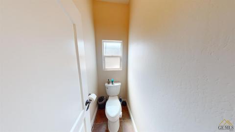 10536 Titanium Ave, Taft, CA 93268 photo 25