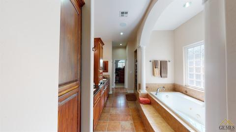 10536 Titanium Ave, Taft, CA 93268 photo 22