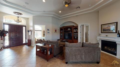 10536 Titanium Ave, Taft, CA 93268 photo 5