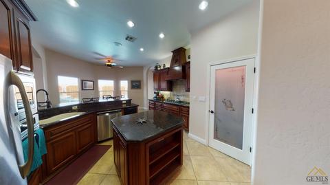 10536 Titanium Ave, Taft, CA 93268 photo 10