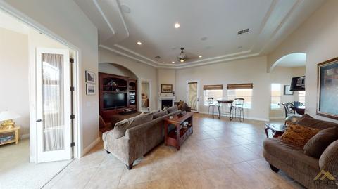 10536 Titanium Ave, Taft, CA 93268 photo 6