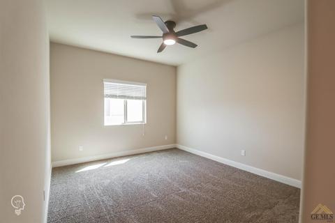 9317 Red Pine Dr, Shafter, CA 93263 photo 22
