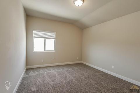 9317 Red Pine Dr, Shafter, CA 93263 photo 23