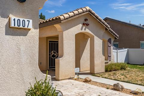 1007 Thoma Ln, Tehachapi, CA 93561 photo 3
