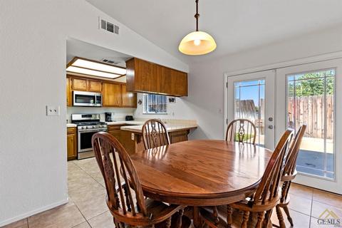 1371 Tanglewood Dr, Tehachapi, CA 93561 photo 7