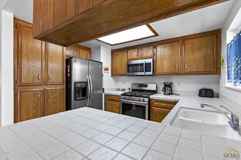1371 Tanglewood Dr, Tehachapi, CA 93561 photo 8