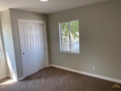 709 B St, Taft, CA 93268 photo 8