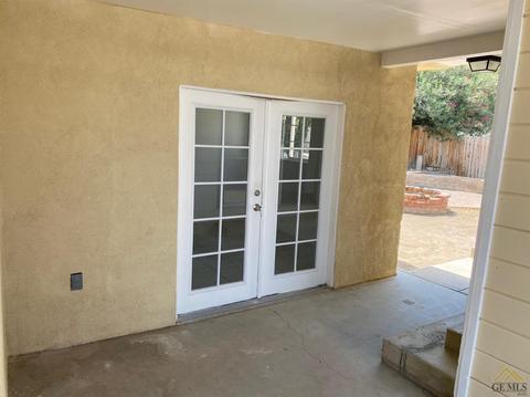 709 B St, Taft, CA 93268 photo 23