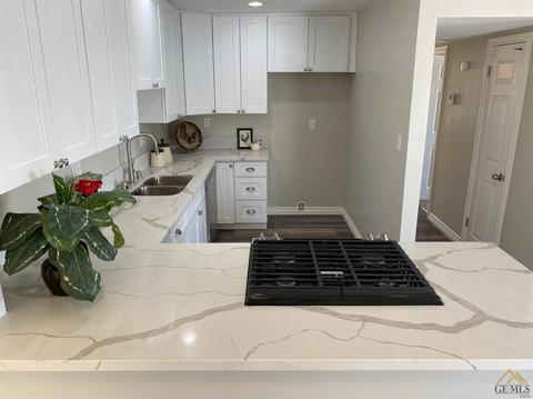 709 B St, Taft, CA 93268 photo 4