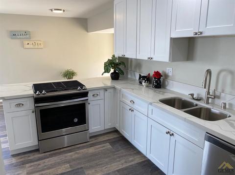 709 B St, Taft, CA 93268 photo 2
