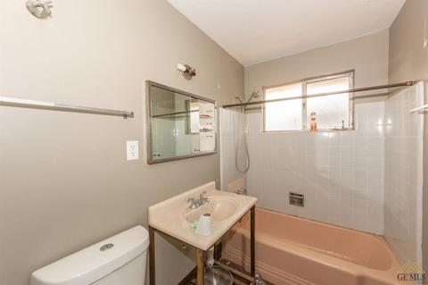 400 Taylor St, Taft, CA 93268 photo 14