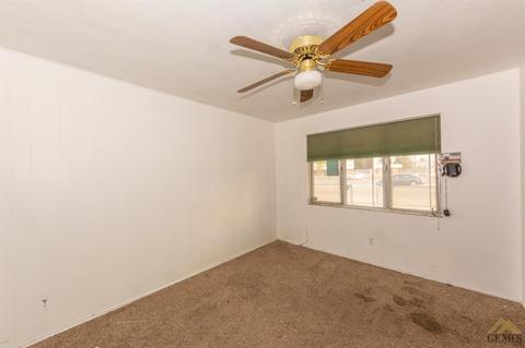 400 Taylor St, Taft, CA 93268 photo 21