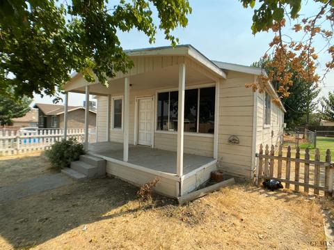 320 S 8th St, Taft, CA 93268 photo 1