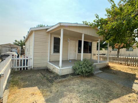 320 S 8th St, Taft, CA 93268 photo 2