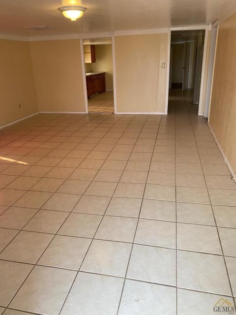 141 Crystal St, Taft, CA 93268 photo 5