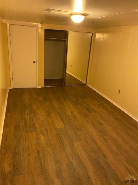 141 Crystal St, Taft, CA 93268 photo 6