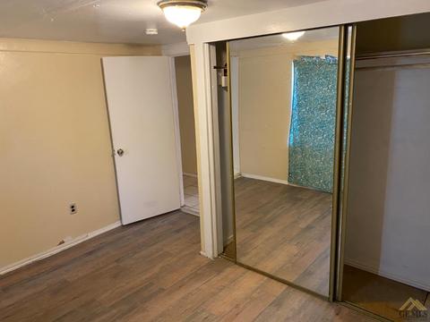 141 Crystal St, Taft, CA 93268 photo 10
