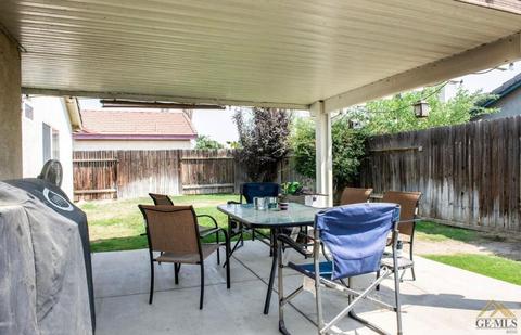 8729 Rollingbay Dr, Bakersfield, CA 93312 photo 17