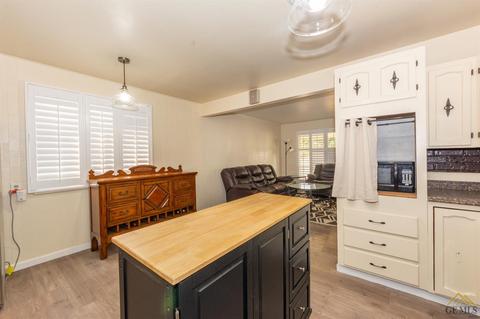 506 Jackson St, Taft, CA 93268 photo 10