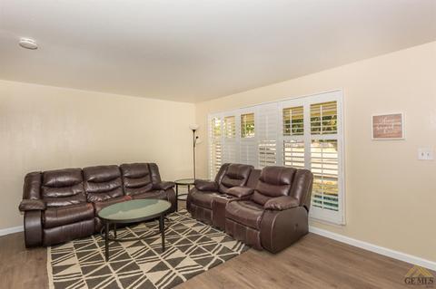 506 Jackson St, Taft, CA 93268 photo 5