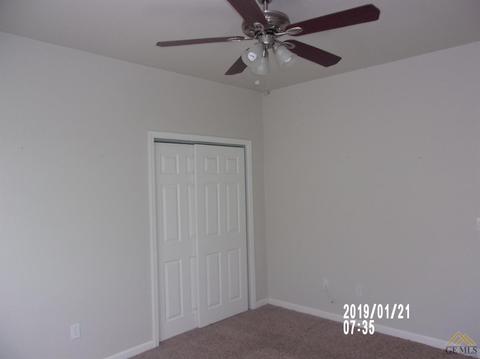 806 Pierce St, Taft, CA 93268 photo 13