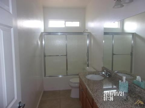 806 Pierce St, Taft, CA 93268 photo 16