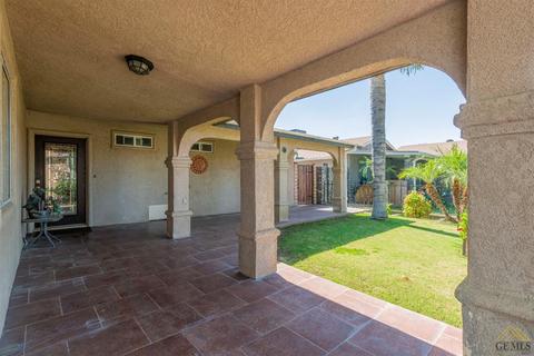 929 16th St, Wasco, CA 93280 photo 4