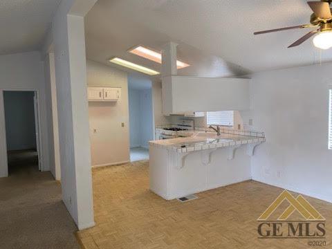 201 B St, Taft, CA 93268 photo 4