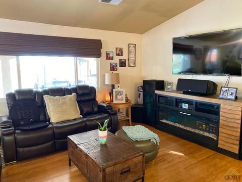 4618 Bluestone Dr, Bakersfield, CA 93311 photo 3