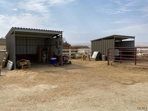 28119 Carousel Ave, Taft, CA 93268 photo 28