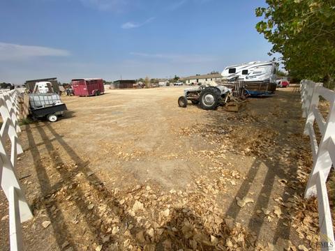 28119 Carousel Ave, Taft, CA 93268 photo 30