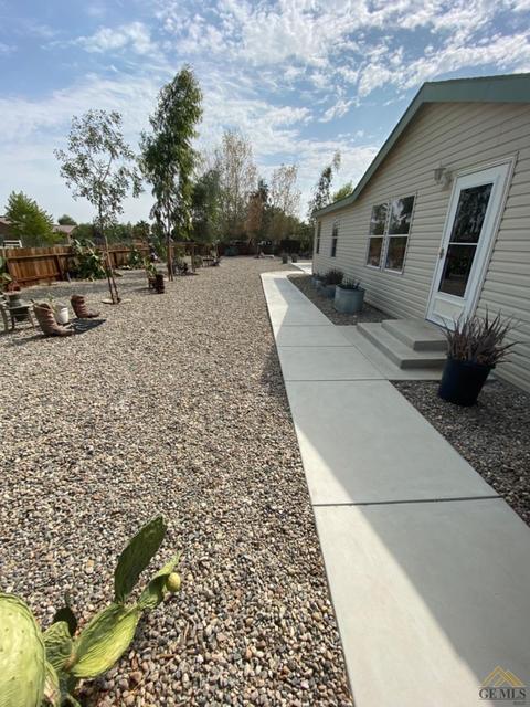 28119 Carousel Ave, Taft, CA 93268 photo 16