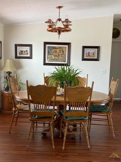 28119 Carousel Ave, Taft, CA 93268 photo 9
