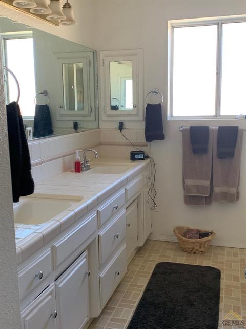 20316 Fallen Leaf Dr, Tehachapi, CA 93561 photo 16