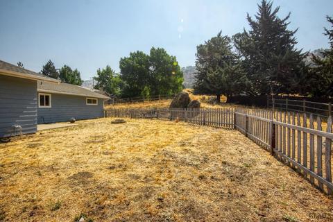 17681 Arlington Pl, Tehachapi, CA 93561 photo 34